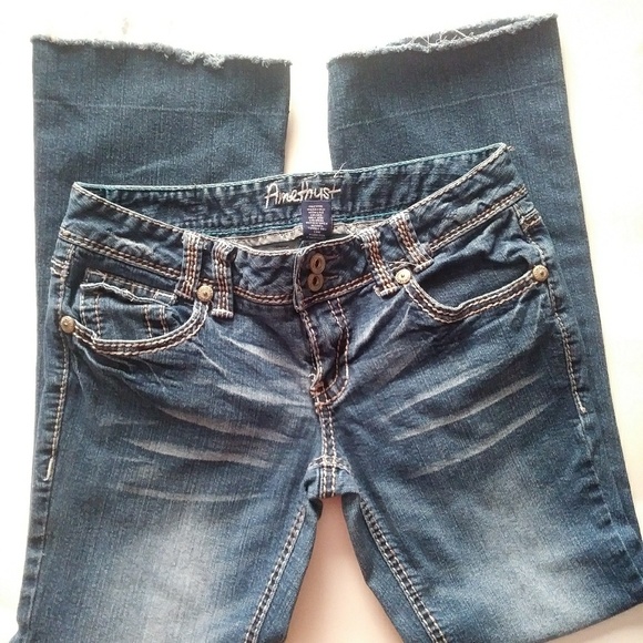 Amethyst Jeans - Picture 4 of 4